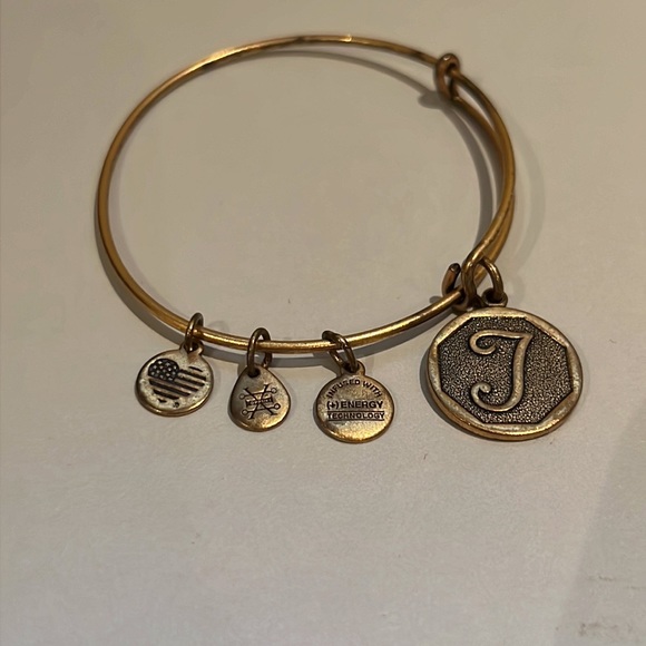 “Letter T” alex and ani bracelet - Picture 3 of 4